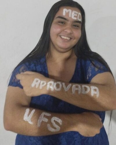 Estefani Alves